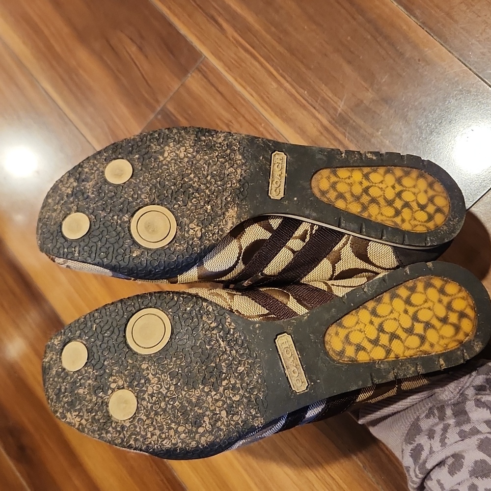 Coach Signature Sneakers - Picture 5 of 7